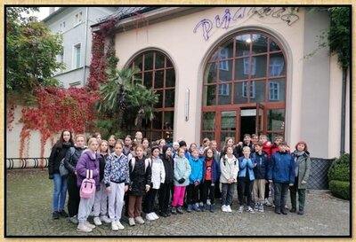 zdjęcie do
														 artykułu: WYCIECZKA KLAS V, VI, VII -  KUDOWA ZDRÓJ (09.10.2023)