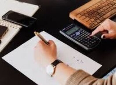 zdjęcie do
														 artykułu: WIZYTA W BIURZE RACHYNKOWYM - DORADZTWO ZAWODOWE