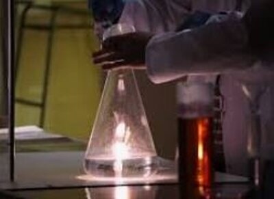 zdjęcie do
														 artykułu: POKAZY CHEMICZNE