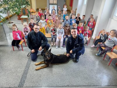 zdjęcie do
														 artykułu: SPOTKANIE Z POLICJANTEM (19.11.2021 r.)